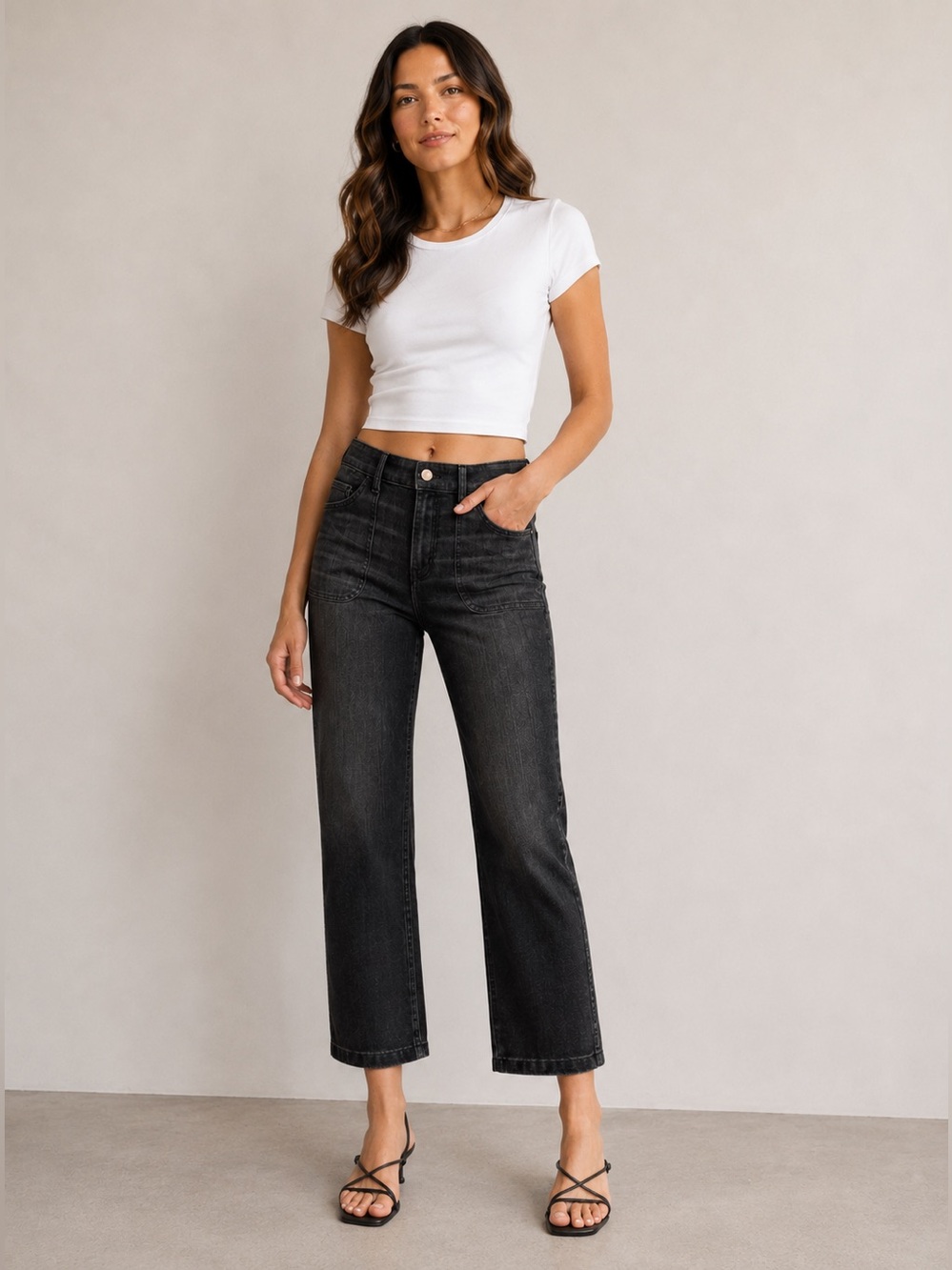 NWT White House Black Market High-Rise Straight Crop Jeans Size 4R The Straight